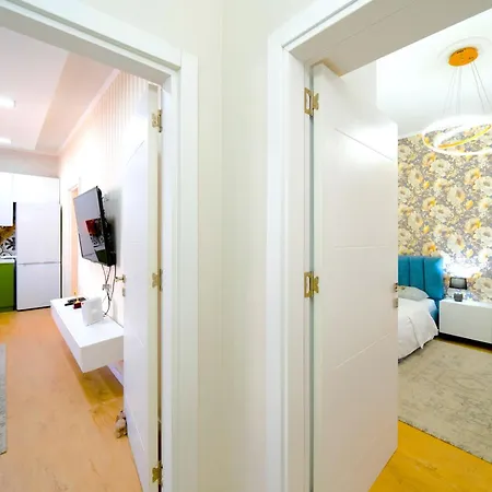 شقة Modern 2 Bedroom With Balcony In Location *